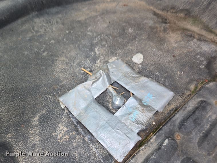 image for item DX1623 1994 GMC Top Kick truck cab and chassis