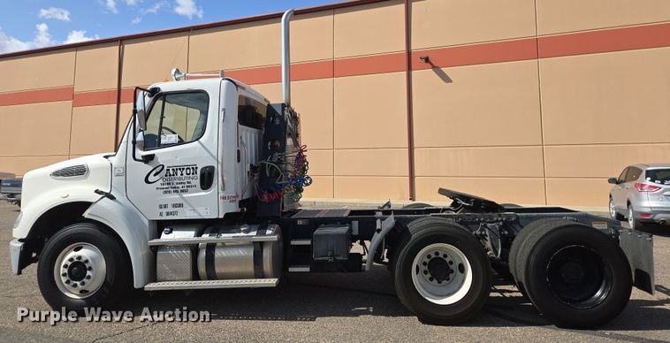 image for item EC0924 2016 Freightliner 11M semi truck
