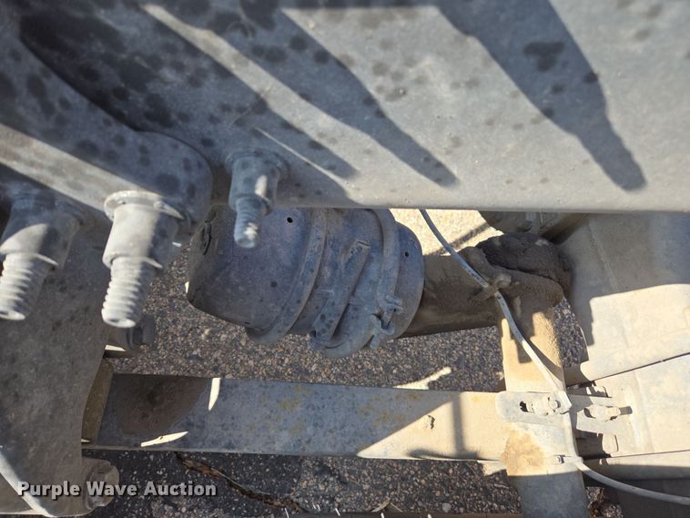 image for item EC0924 2016 Freightliner 11M semi truck