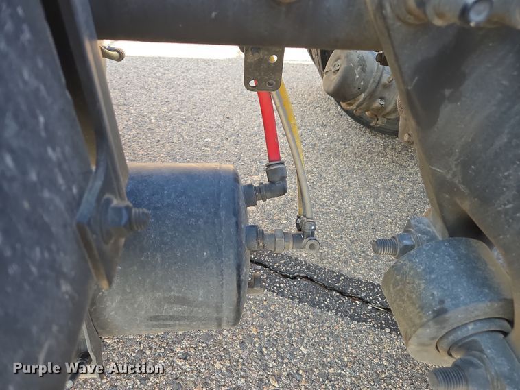 image for item EC0924 2016 Freightliner 11M semi truck