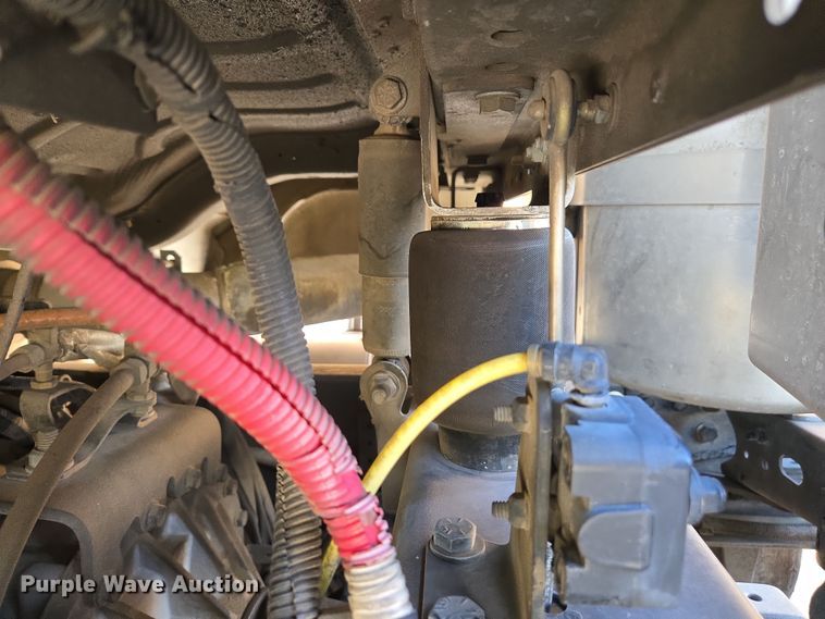 image for item EC0924 2016 Freightliner 11M semi truck