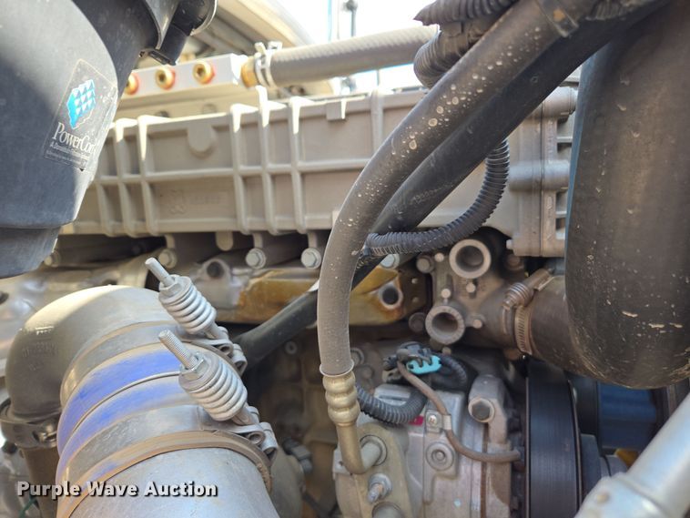 image for item EC0924 2016 Freightliner 11M semi truck