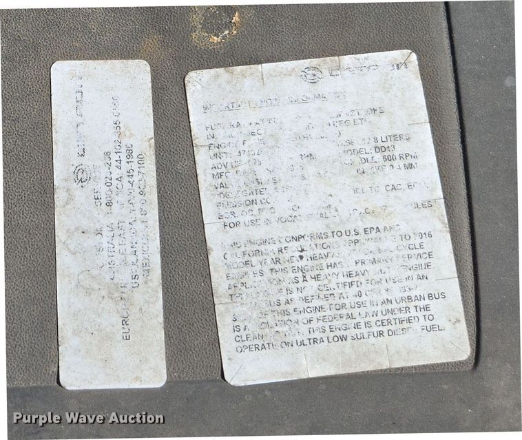 image for item EC0924 2016 Freightliner 11M semi truck