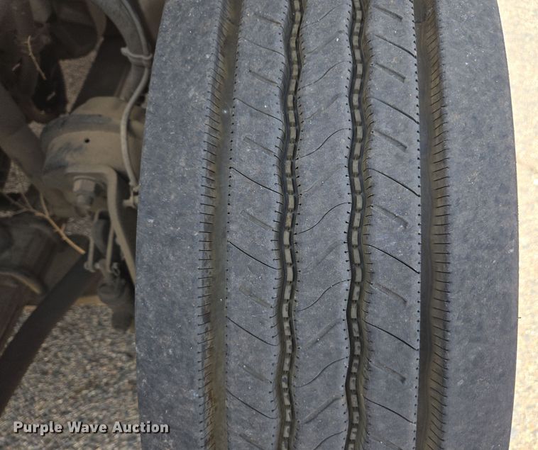 image for item EC0924 2016 Freightliner 11M semi truck