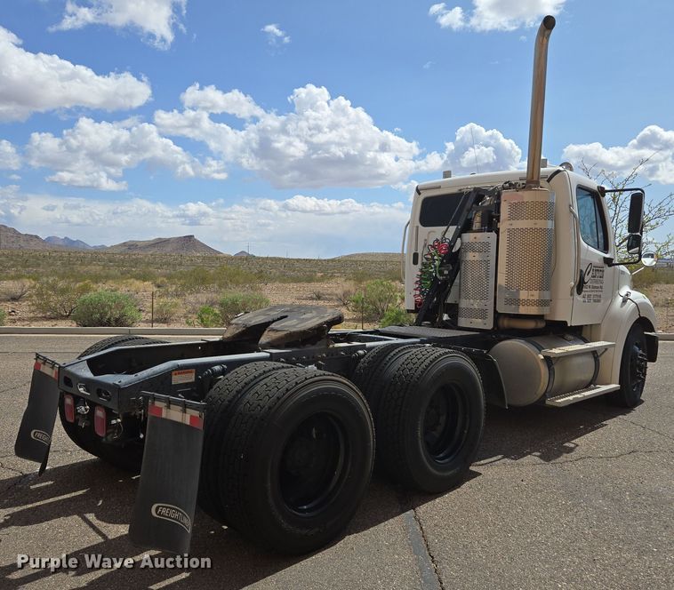 image for item EC0925 2016 Freightliner 11M semi truck