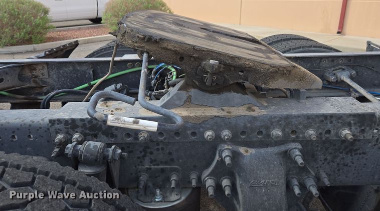 image for item EC0925 2016 Freightliner 11M semi truck