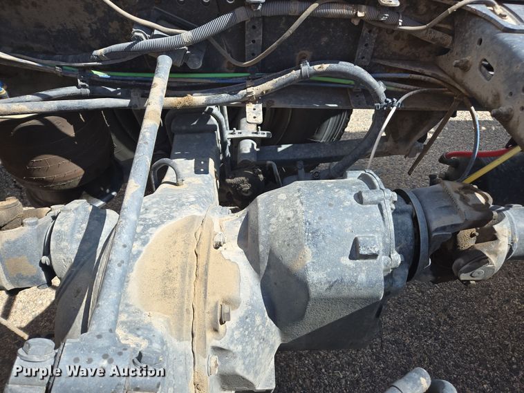 image for item EC0925 2016 Freightliner 11M semi truck