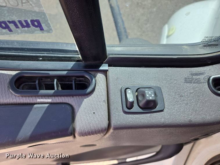 image for item EC0925 2016 Freightliner 11M semi truck