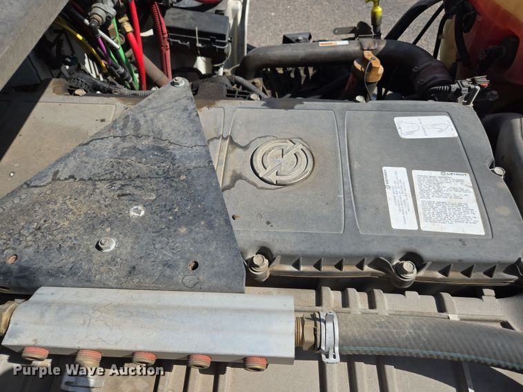 image for item EC0925 2016 Freightliner 11M semi truck