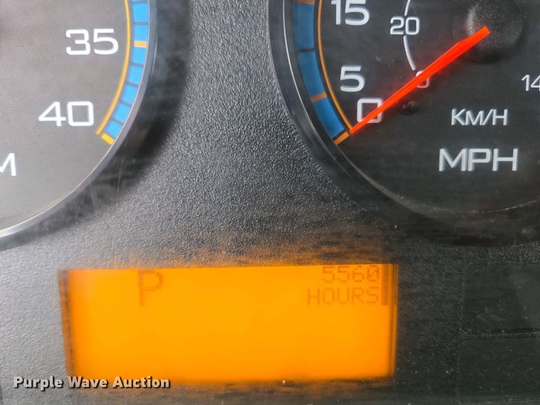 image for item EC0958 2013 International 4300 dump truck