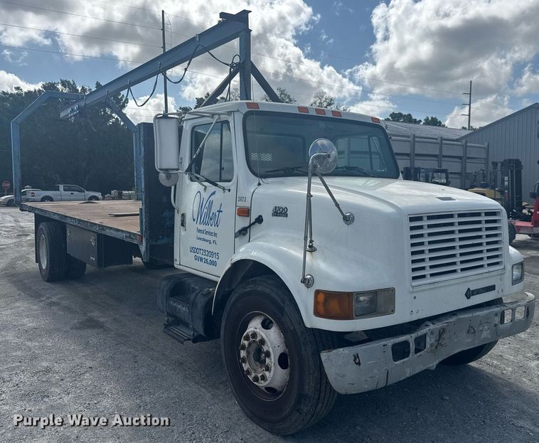 image for item EC3525 1999 International 4700 flatbed truck