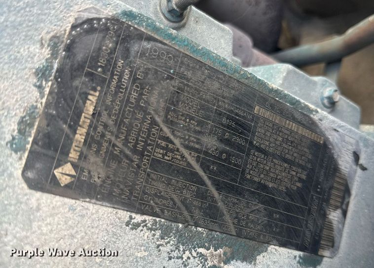 image for item EC3525 1999 International 4700 flatbed truck