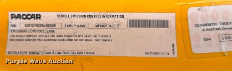 image for item EC3553 2022 Kenworth T680 semi truck