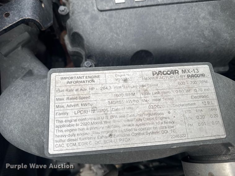 image for item EC3557 2021 Kenworth T680 semi truck