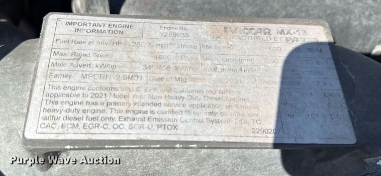 image for item EC3564 2022 Kenworth T680 semi truck