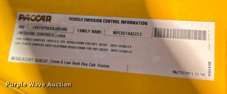 image for item EC3566 2022 Kenworth T680 semi truck