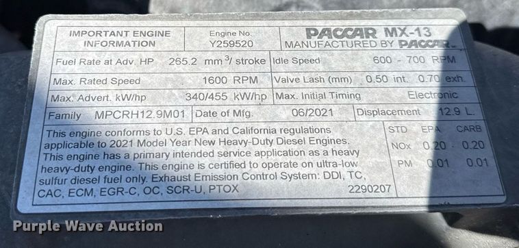 image for item EC3568 2022 Kenworth T680 semi truck