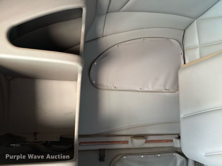 image for item ED5580 2010 Peterbilt 387 semi truck