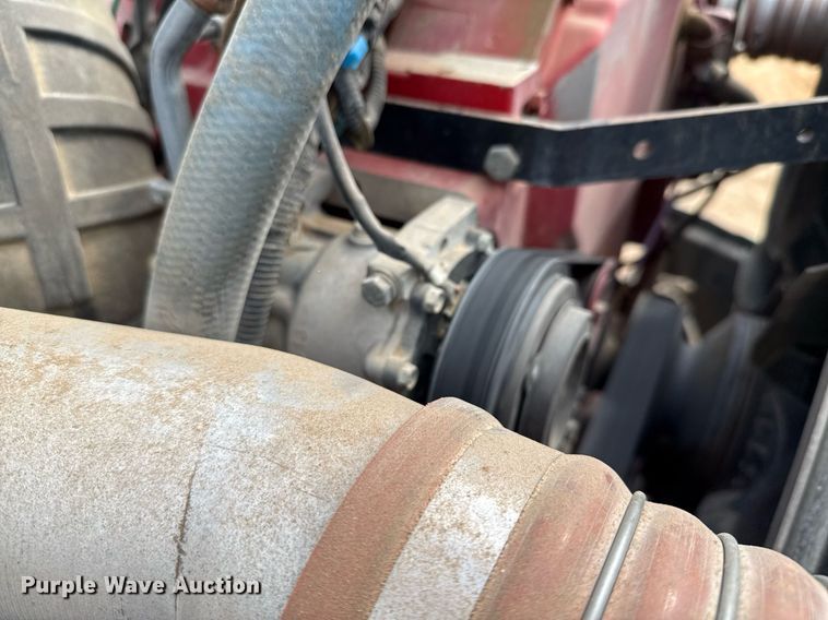 image for item ED5580 2010 Peterbilt 387 semi truck