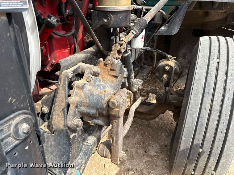 image for item ED5580 2010 Peterbilt 387 semi truck