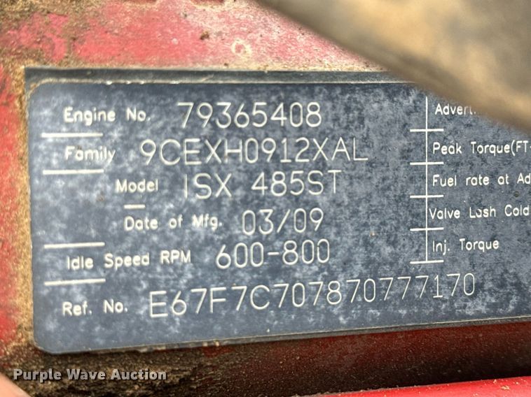 image for item ED5580 2010 Peterbilt 387 semi truck