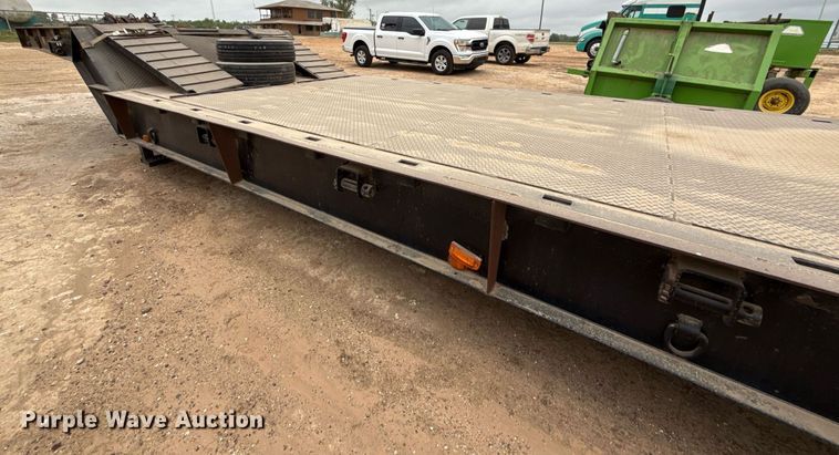 image for item ED5585 1988 Wilson 4360T drop deck hydraulic tail equipment trailer