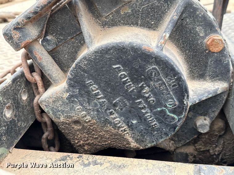 image for item ED5585 1988 Wilson 4360T drop deck hydraulic tail equipment trailer