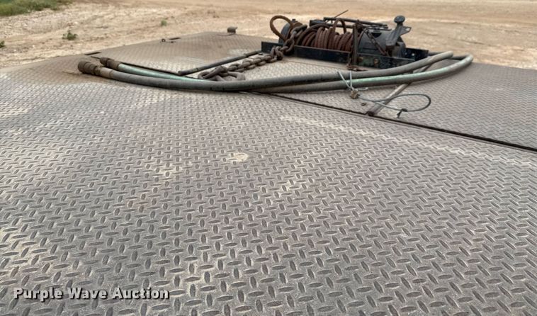 image for item ED5585 1988 Wilson 4360T drop deck hydraulic tail equipment trailer