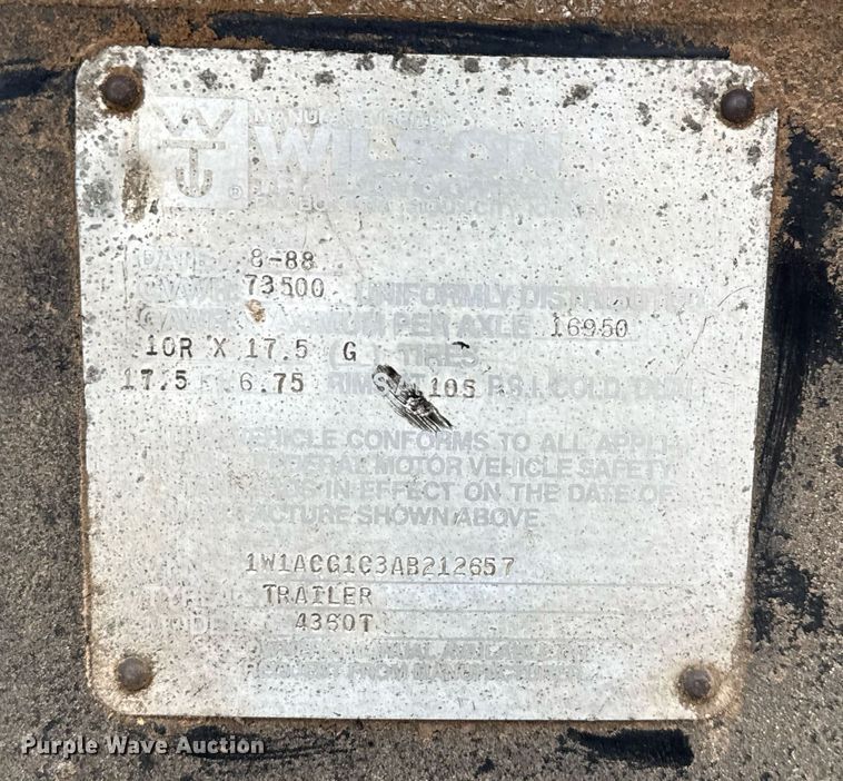 image for item ED5585 1988 Wilson 4360T drop deck hydraulic tail equipment trailer