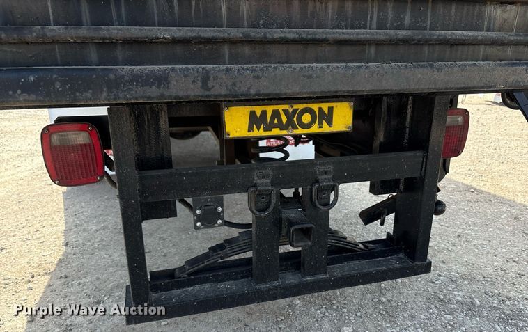 image for item EF3008 1997 GMC C7500 box truck