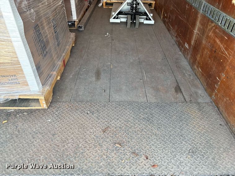 image for item EF3008 1997 GMC C7500 box truck