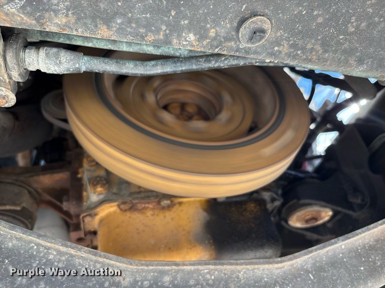 image for item EF3008 1997 GMC C7500 box truck