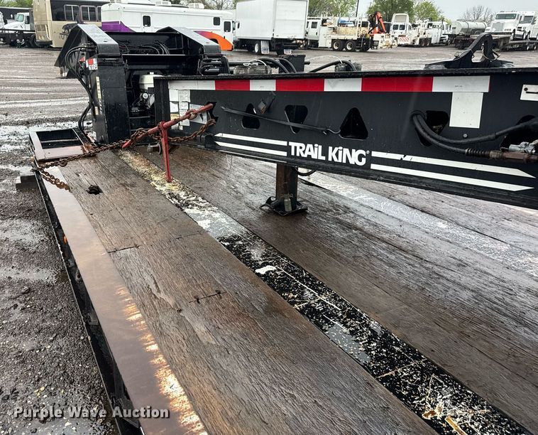 image for item EG5725 2011 Trail King TK110HDG-533 lowboy equipment trailer