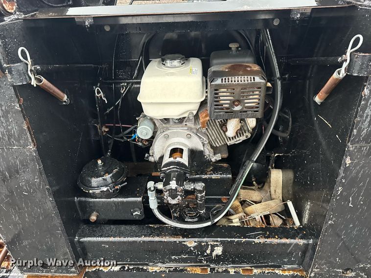 image for item EG5725 2011 Trail King TK110HDG-533 lowboy equipment trailer