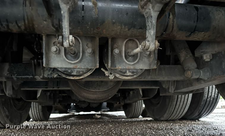 image for item EG5725 2011 Trail King TK110HDG-533 lowboy equipment trailer