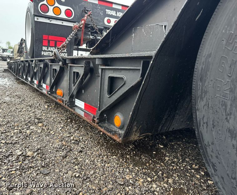 image for item EG5725 2011 Trail King TK110HDG-533 lowboy equipment trailer
