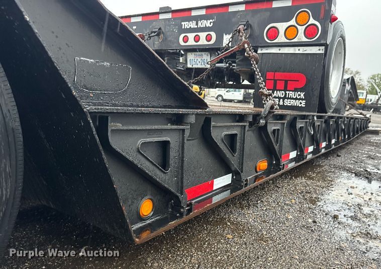 image for item EG5725 2011 Trail King TK110HDG-533 lowboy equipment trailer