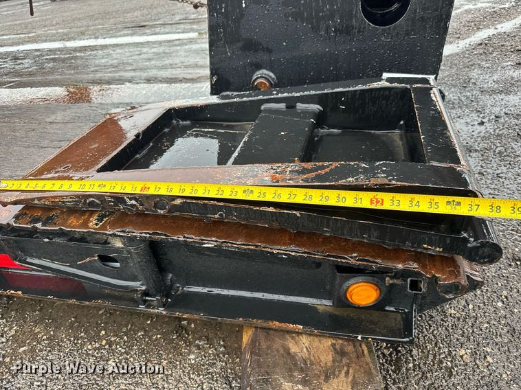 image for item EG5725 2011 Trail King TK110HDG-533 lowboy equipment trailer