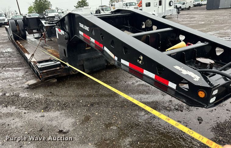 image for item EG5725 2011 Trail King TK110HDG-533 lowboy equipment trailer