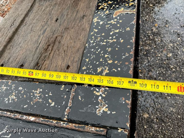 image for item EG5725 2011 Trail King TK110HDG-533 lowboy equipment trailer