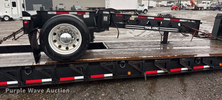 image for item EG5725 2011 Trail King TK110HDG-533 lowboy equipment trailer