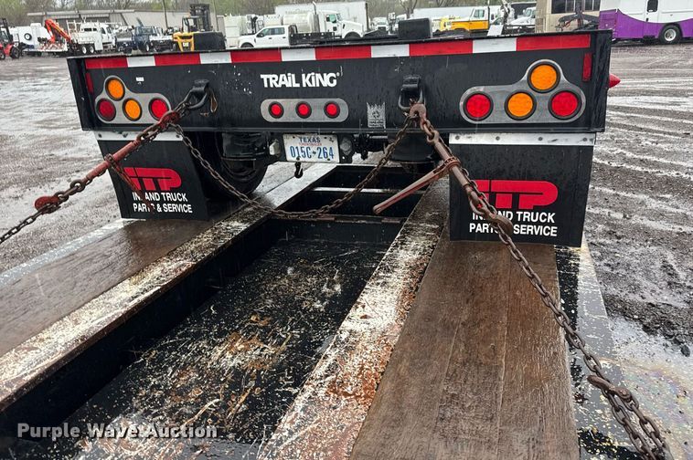 image for item EG5725 2011 Trail King TK110HDG-533 lowboy equipment trailer