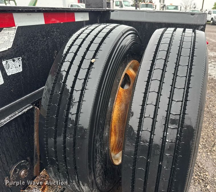 image for item EG5725 2011 Trail King TK110HDG-533 lowboy equipment trailer