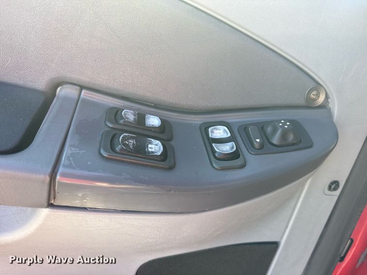 image for item EG5759 2006 Freightliner Columbia semi truck