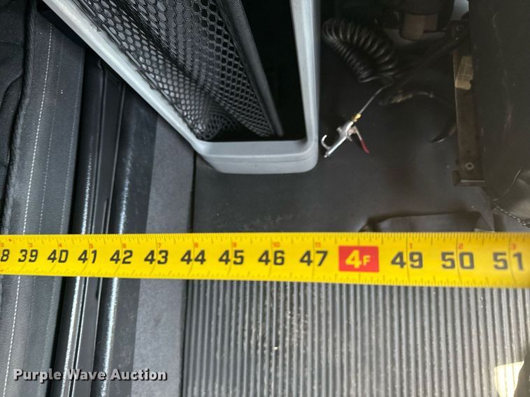 image for item EG5759 2006 Freightliner Columbia semi truck