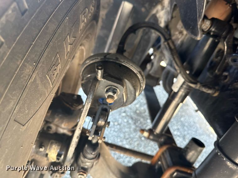 image for item EG5759 2006 Freightliner Columbia semi truck