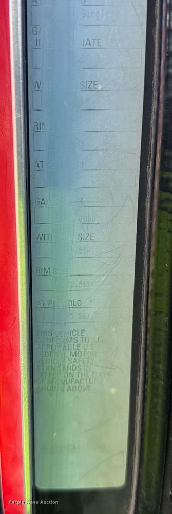 image for item EG6320 2007 Kenworth T800 semi truck