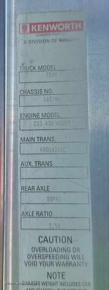 image for item EG6320 2007 Kenworth T800 semi truck