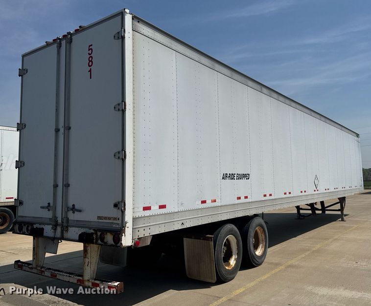 image for item EG6351 2002 Great Dane 7411TP-SA dry van trailer