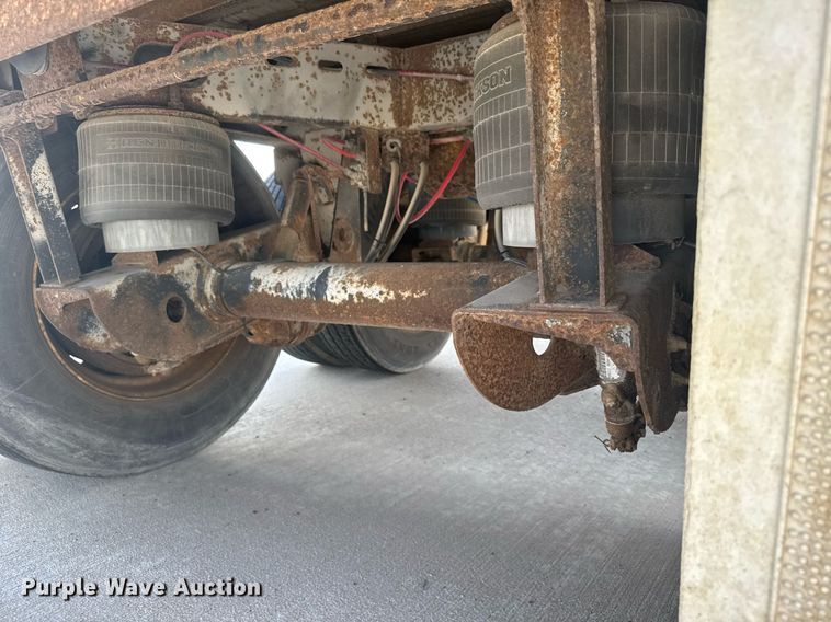 image for item EG6351 2002 Great Dane 7411TP-SA dry van trailer